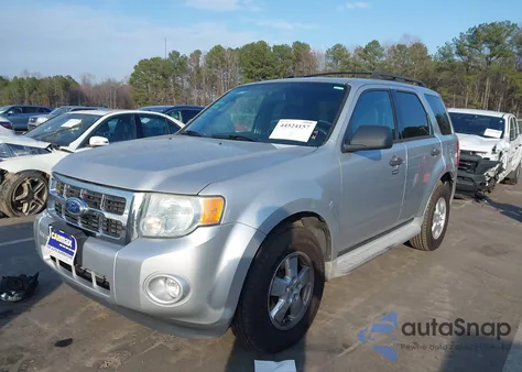 2010 Ford Escape Xlt из США, поврежденный, VIN 1FMCU9DG5AKB81093
